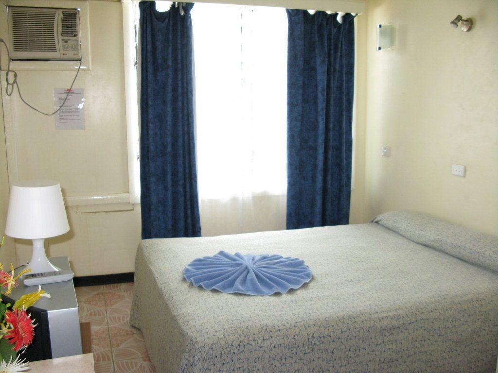 Red Mansion Comfort Inn Хониара Номер фото
